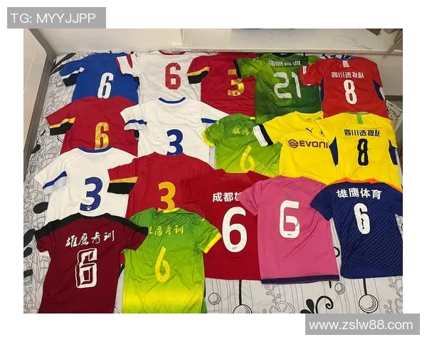 足球明星球衣尺寸解析及如何选择适合自己的球衣大小指南